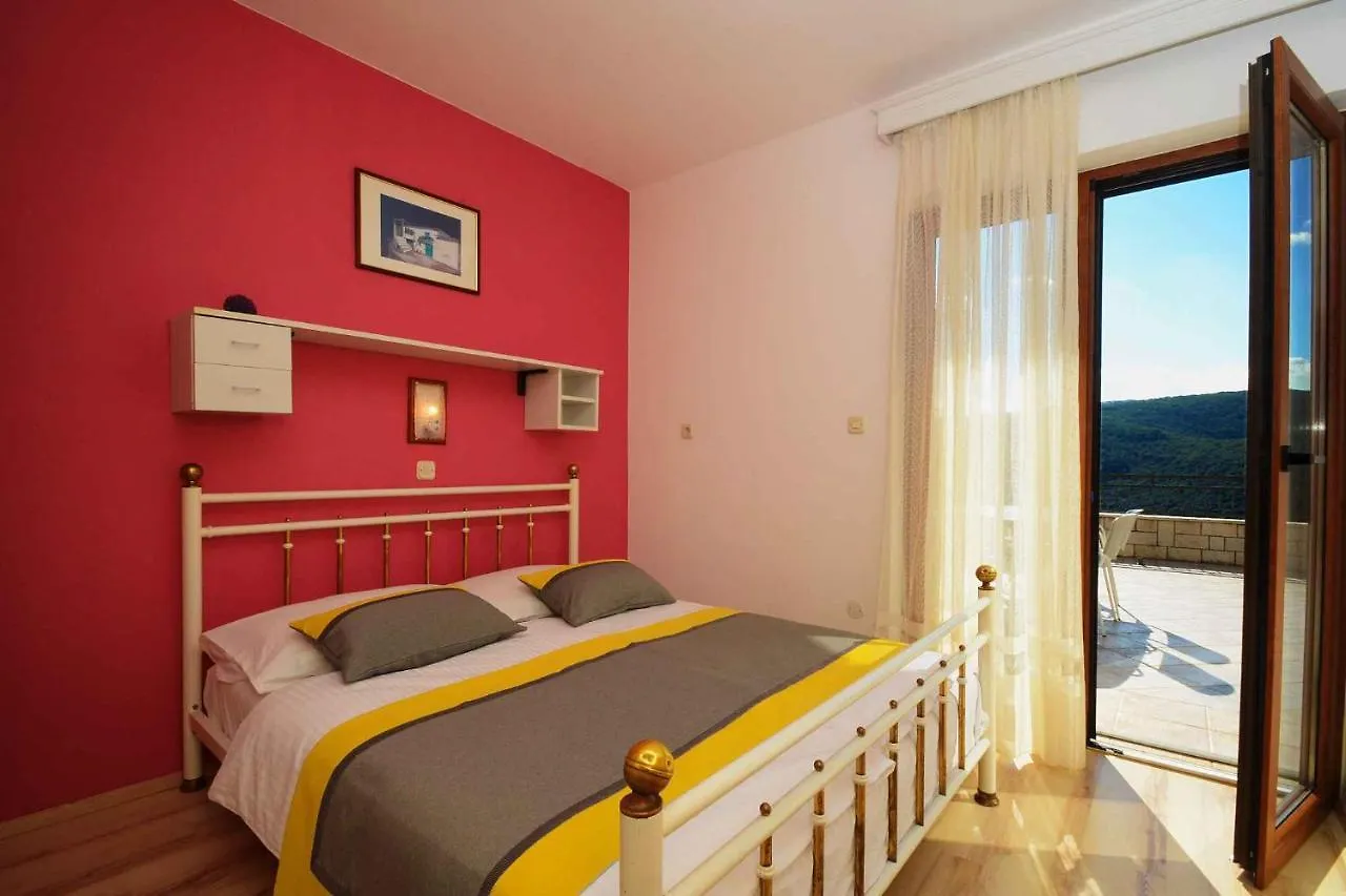 Apartment Rabac 25 0*,
