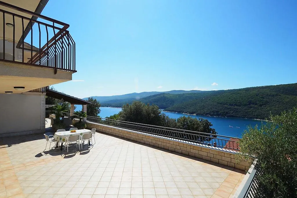 Apartment Rabac 25 0*,